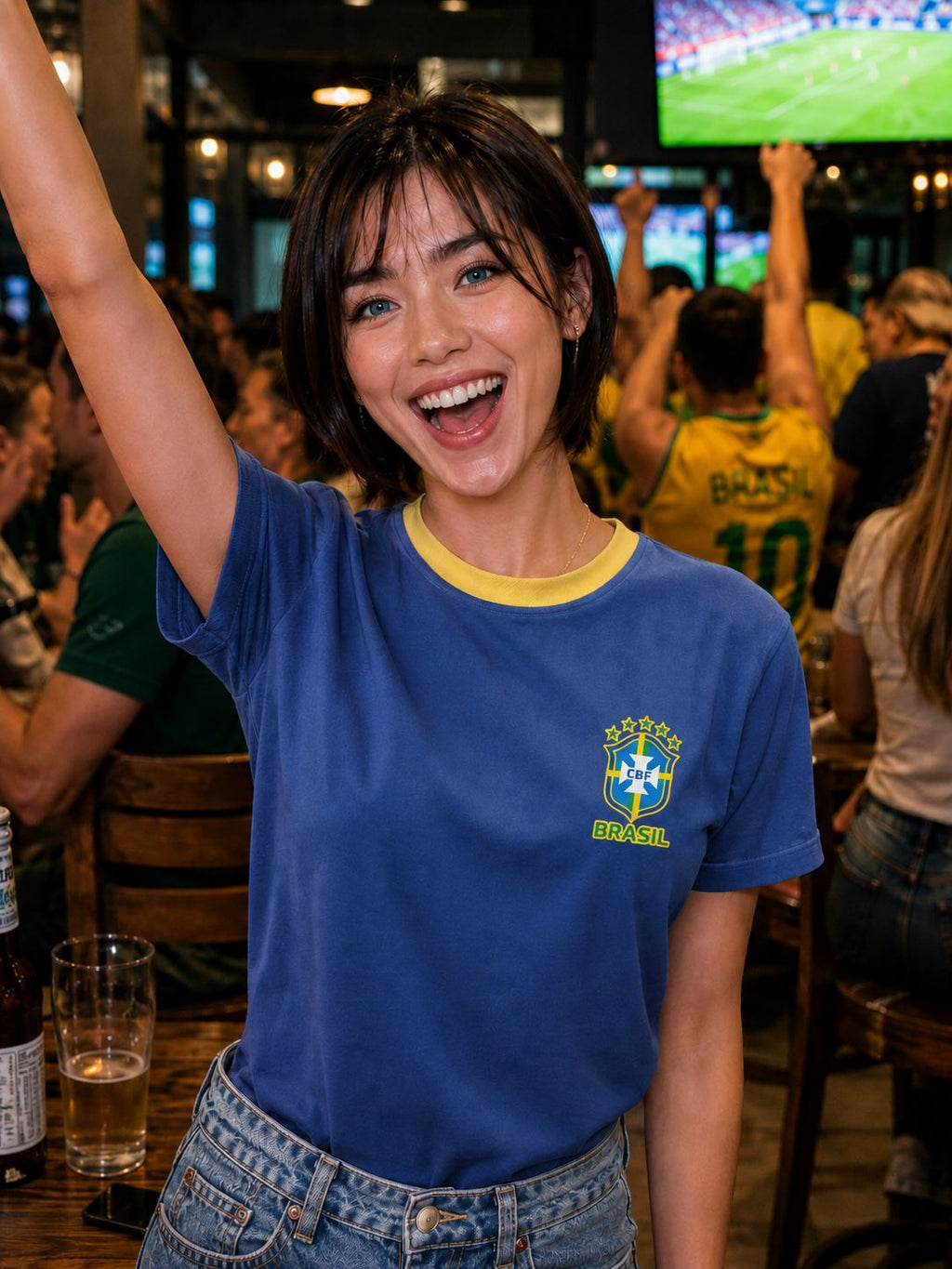Camiseta Brasil Dry Fit Amarela e Azul | Copa | Brasão em DTF
