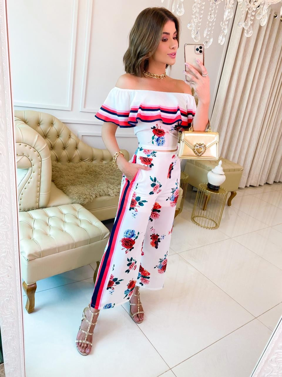 Conjunto cropped e calça estampada flores listra