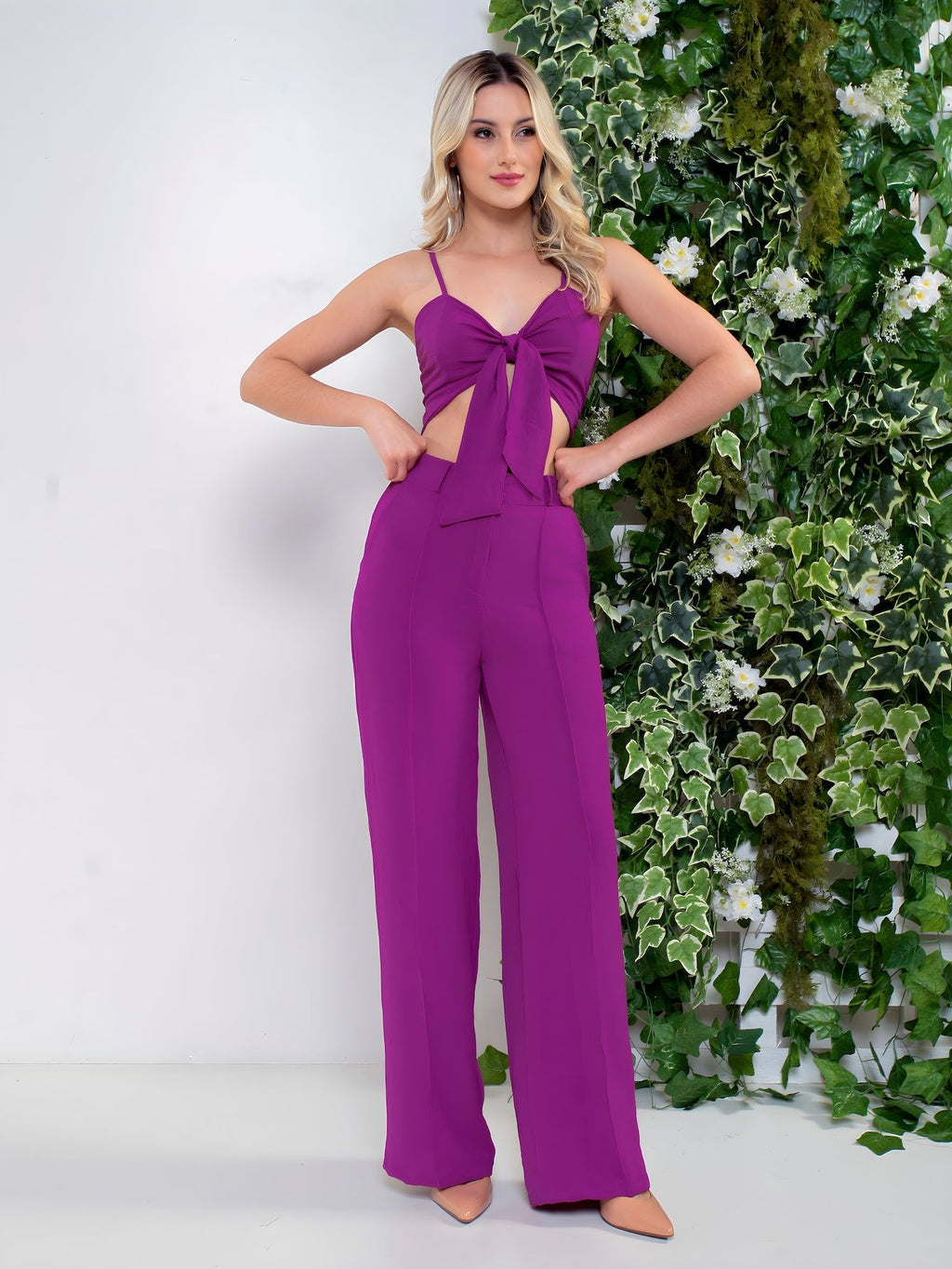 Conjunto feminino regata de alcinho calça pantalona