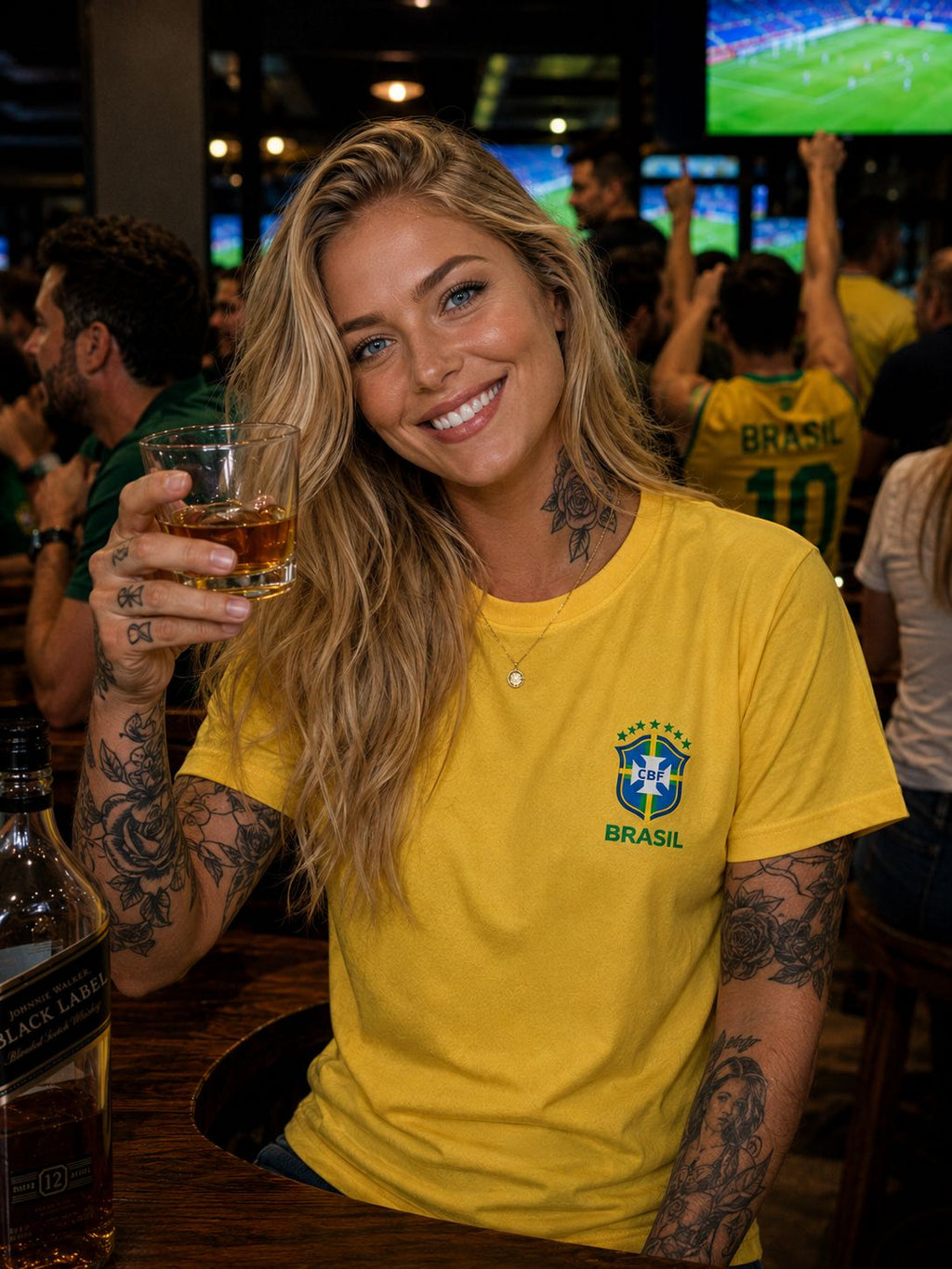 Camiseta Brasil Dry Fit Amarela e Azul | Copa | Brasão em DTF