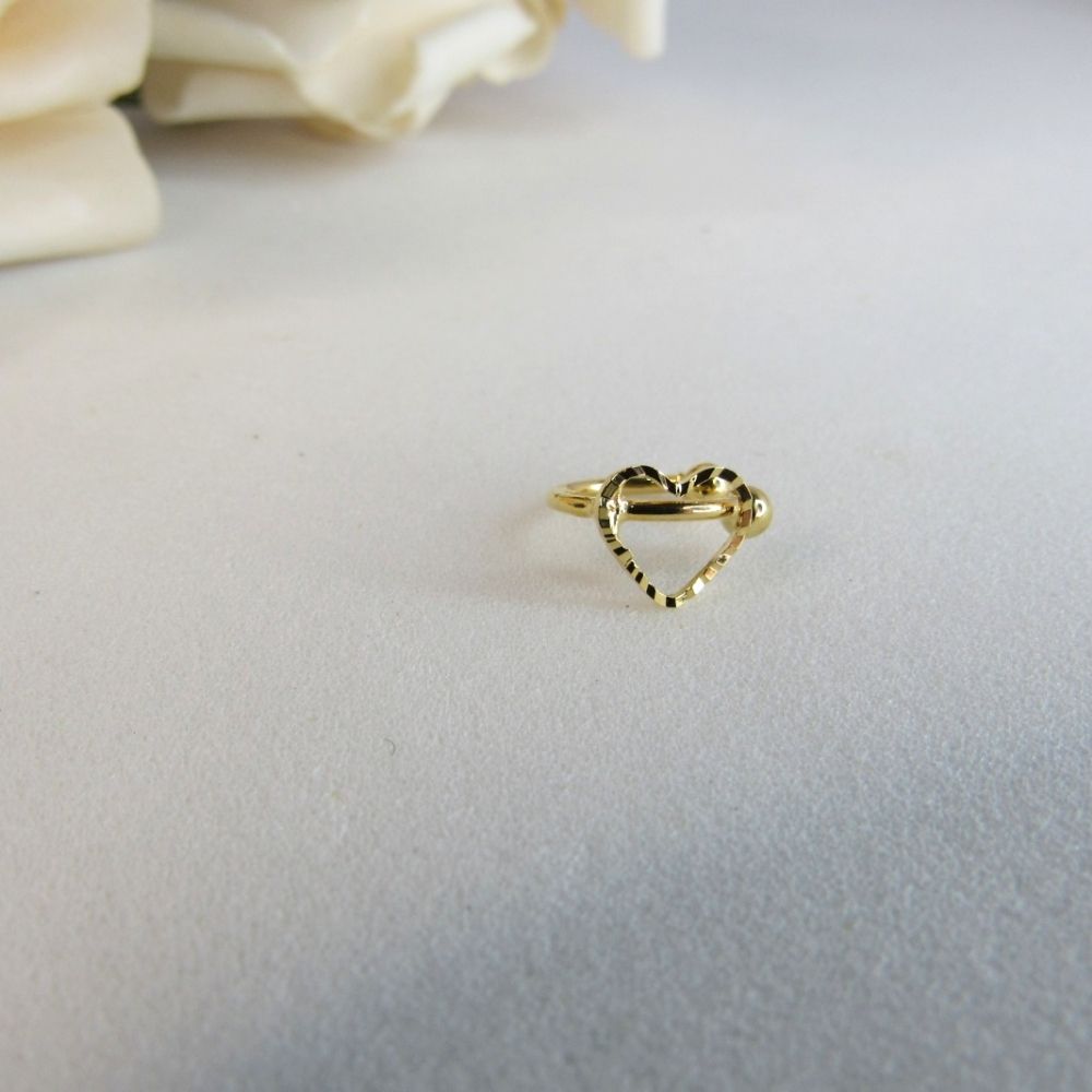 Piercing Fake com Coração Banhado em Ouro 18k