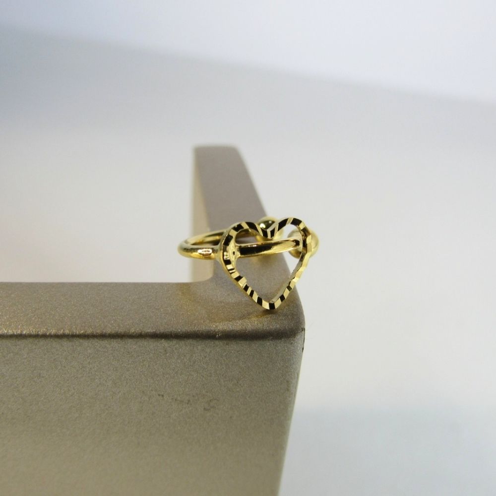 Piercing Fake com Coração Banhado em Ouro 18k