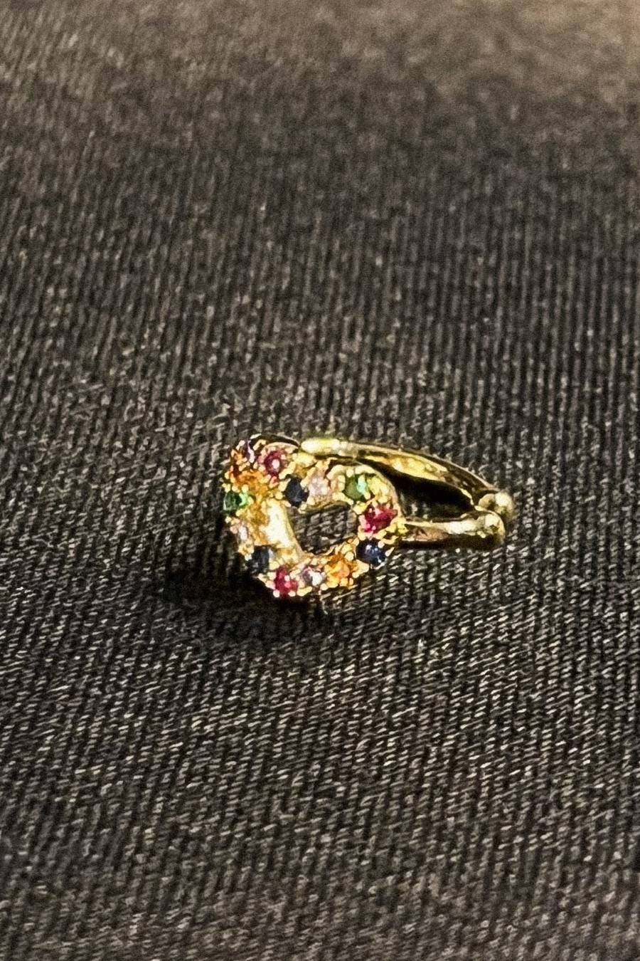 Piercing Fake Com Coração de Zircônias Coloridas Banhado em Ouro 18k